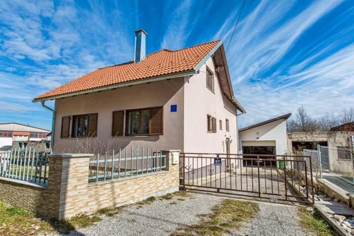 Apartman Sunny Lika Gospić Dış mekan fotoğraf